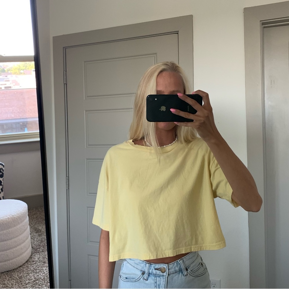 Wild Fable Yellow Cropped Tee